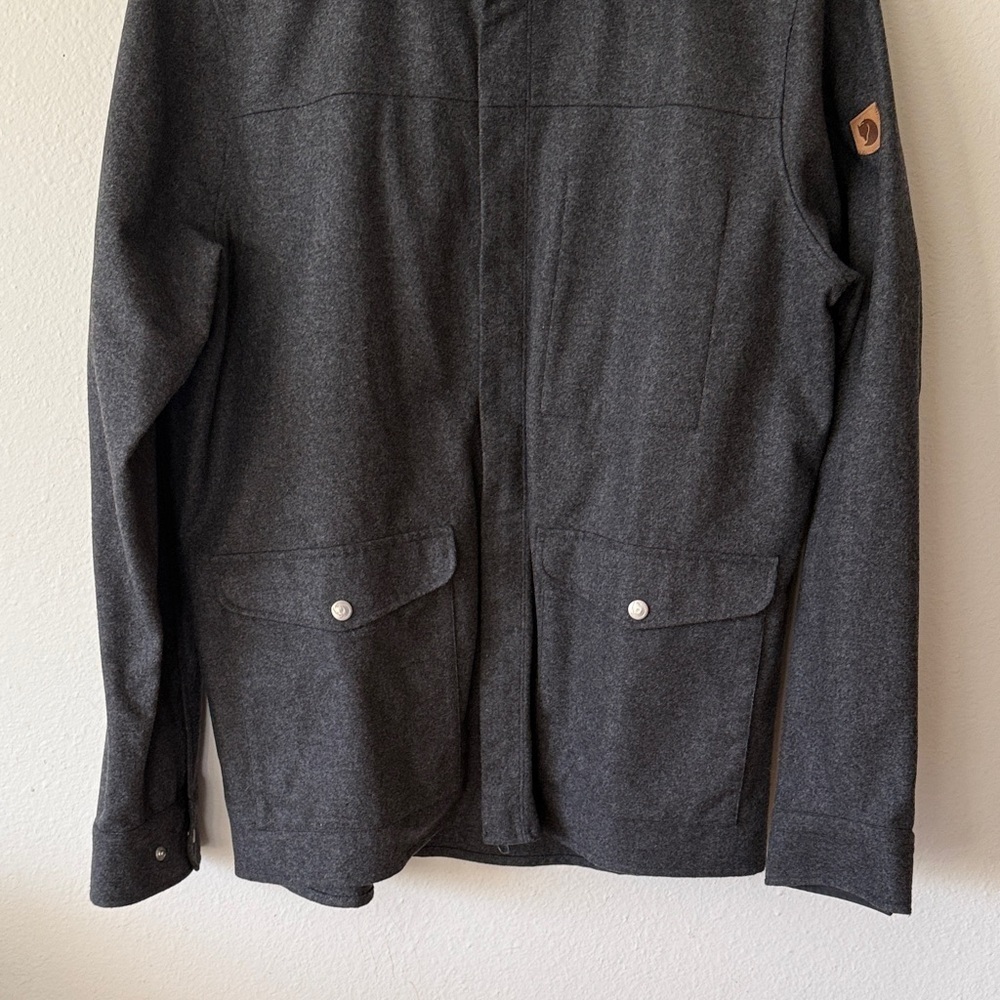 Fjallraven sz L Greenland Rewool Short Jacket Men's charcoal grey shacket VGUC - Picture 5 of 7